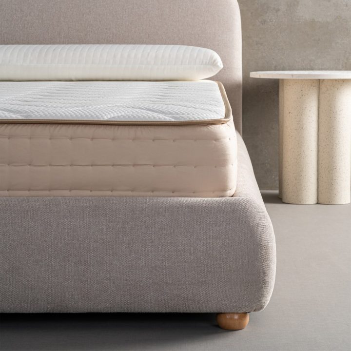 COLCHÓN CAMA 150CM. VISCOELÁSTICO BEIGE 150 X 190 X 23 CM